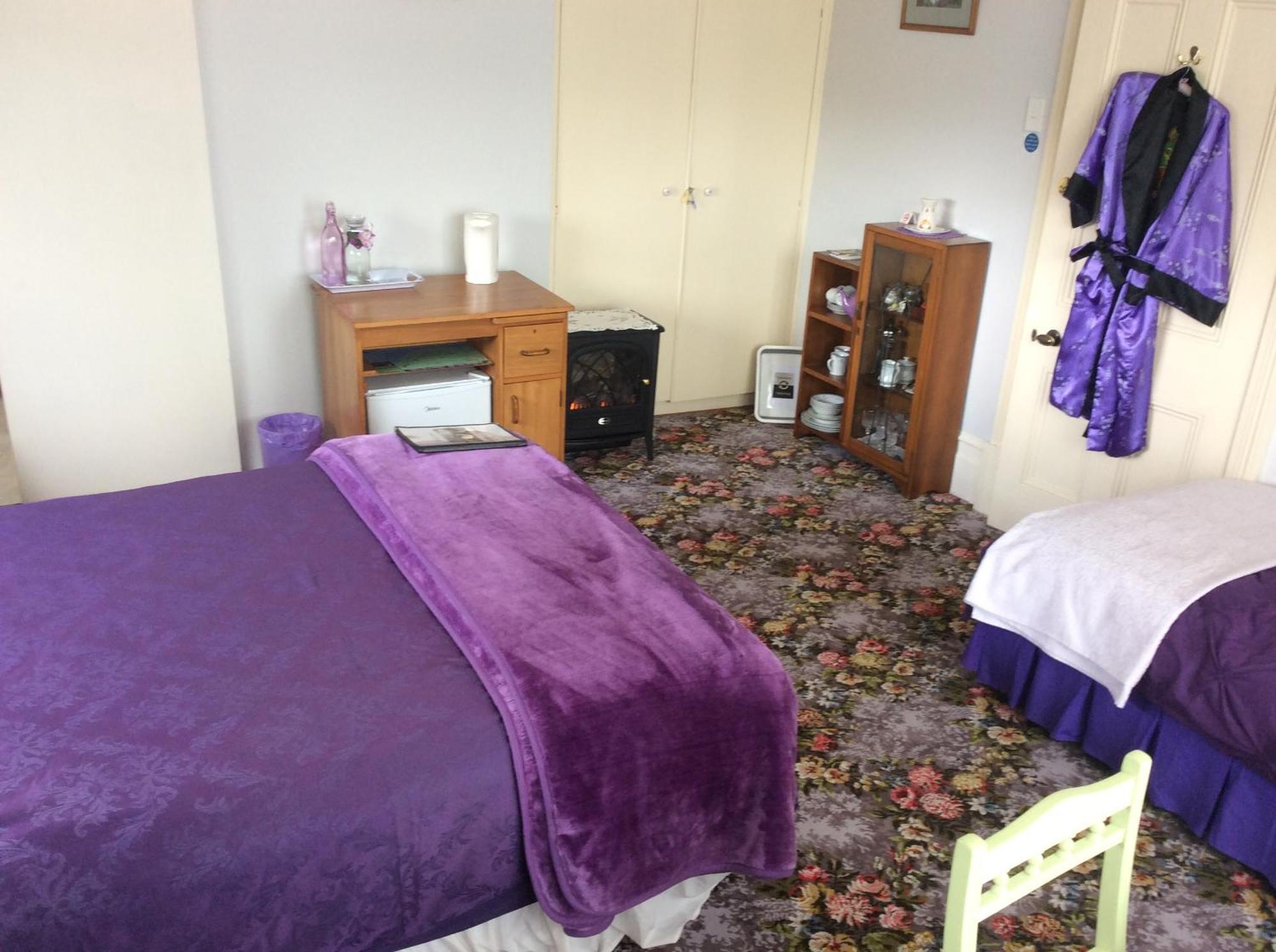 Catlins Retreat B & B โอวากะ ภายนอก รูปภาพ